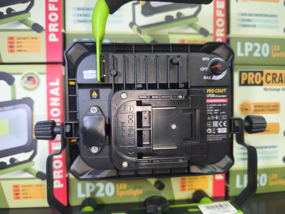 Акумуляторний ліхтар Procraft LP20 (без АКБ та ЗП)