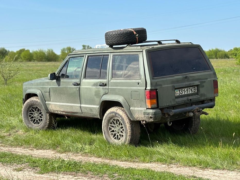 Jeep Cherokee 1995р