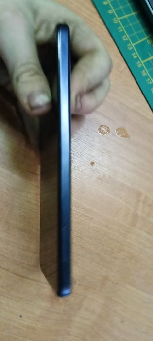 Motorola g84 5G -uszkodzona