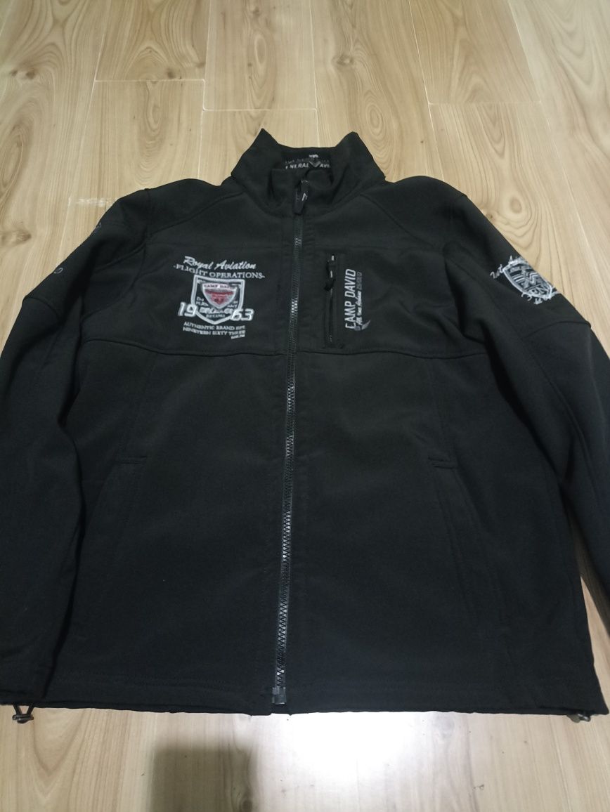 Kurtka Camp David typu Softshell. Jak nowa bez wad.