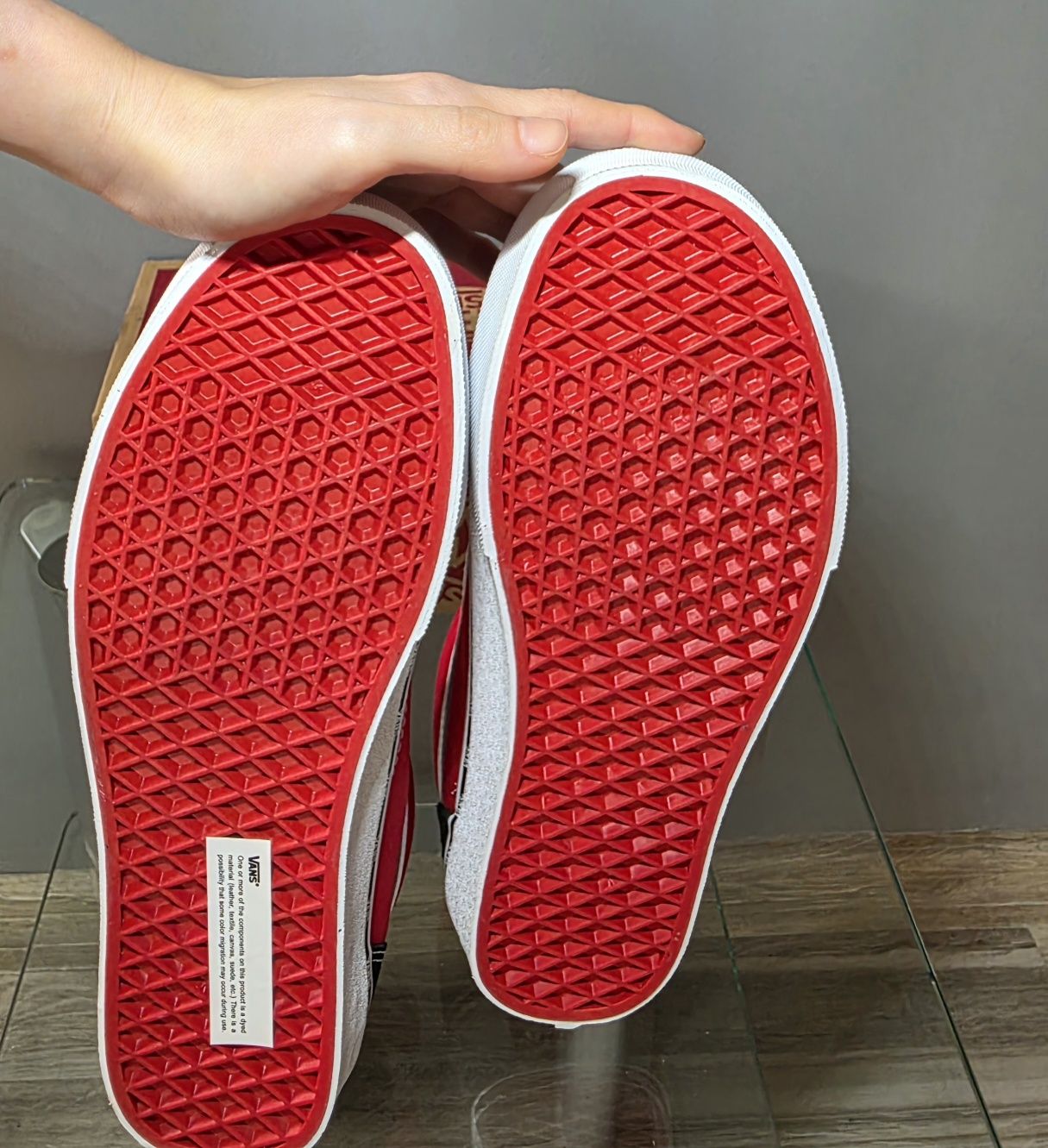 Trampki Vans Old Skool Red wersja limitowana