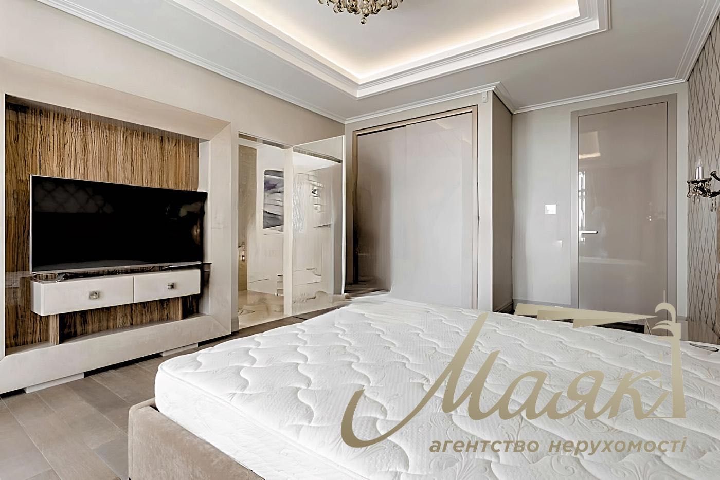 Продажа видовой квартиры 178м2 в ЖК Новопечерские Липки