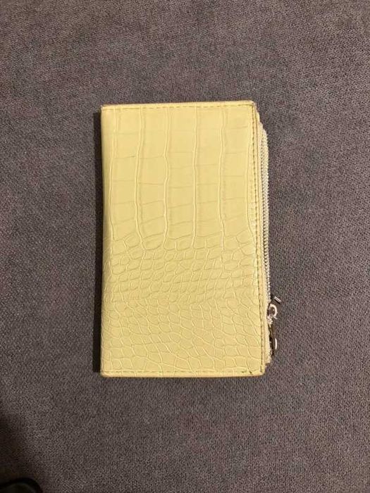 Carteira e porta cartões Lefties