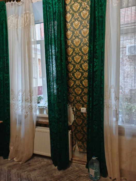 Нагорный, м. "Ярослава Мудрого", 1/3, Центр