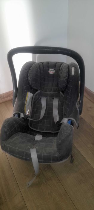 Автокрісло дитяче