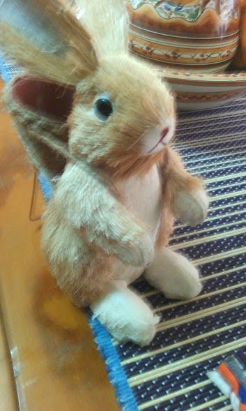 Cesto em verga pequeno, novo +coelhinho para pôr vaso
