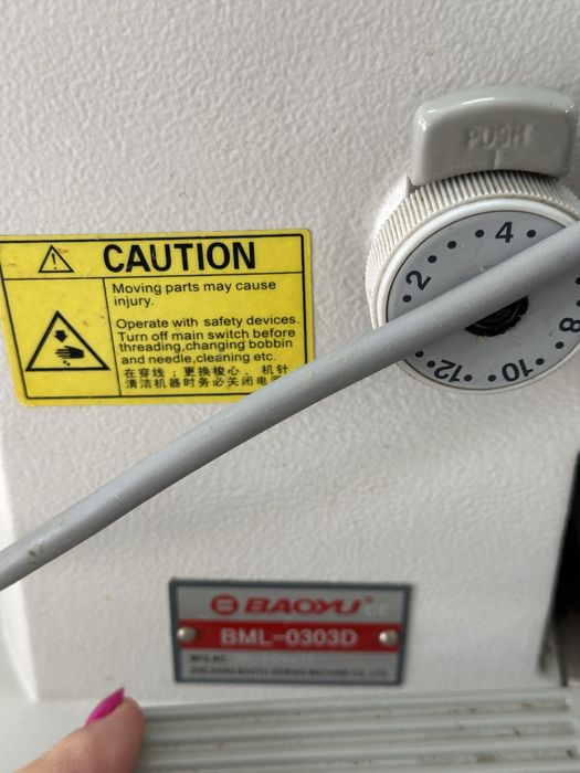 Maszyna do szycia Baoyu  kaletnicza krawiecka tapicerska Podwojny tran
