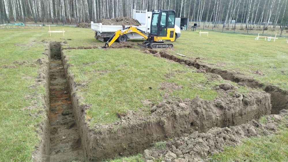 Uslugi minikoparka wywrotka koparka wozidlo wiertnica  wynajme