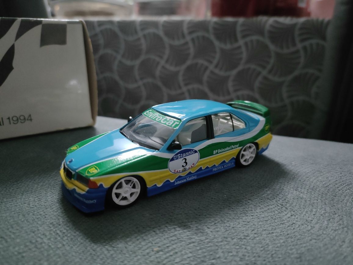 BMW E36 1:43 minichamps Pma