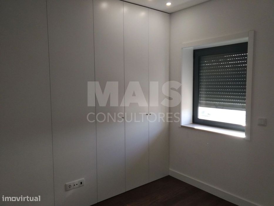 Apartamento T4 Remodelado em Cedofeita (Santo Ildefonso), Porto