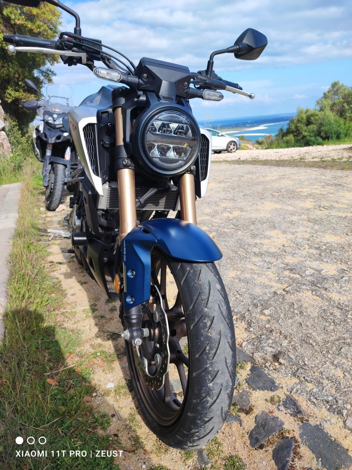 Vendo Honda CB125R 2022