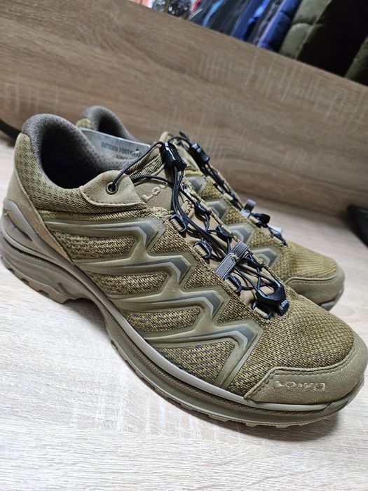 Тактичні кросівки LOWA maddox gore tex