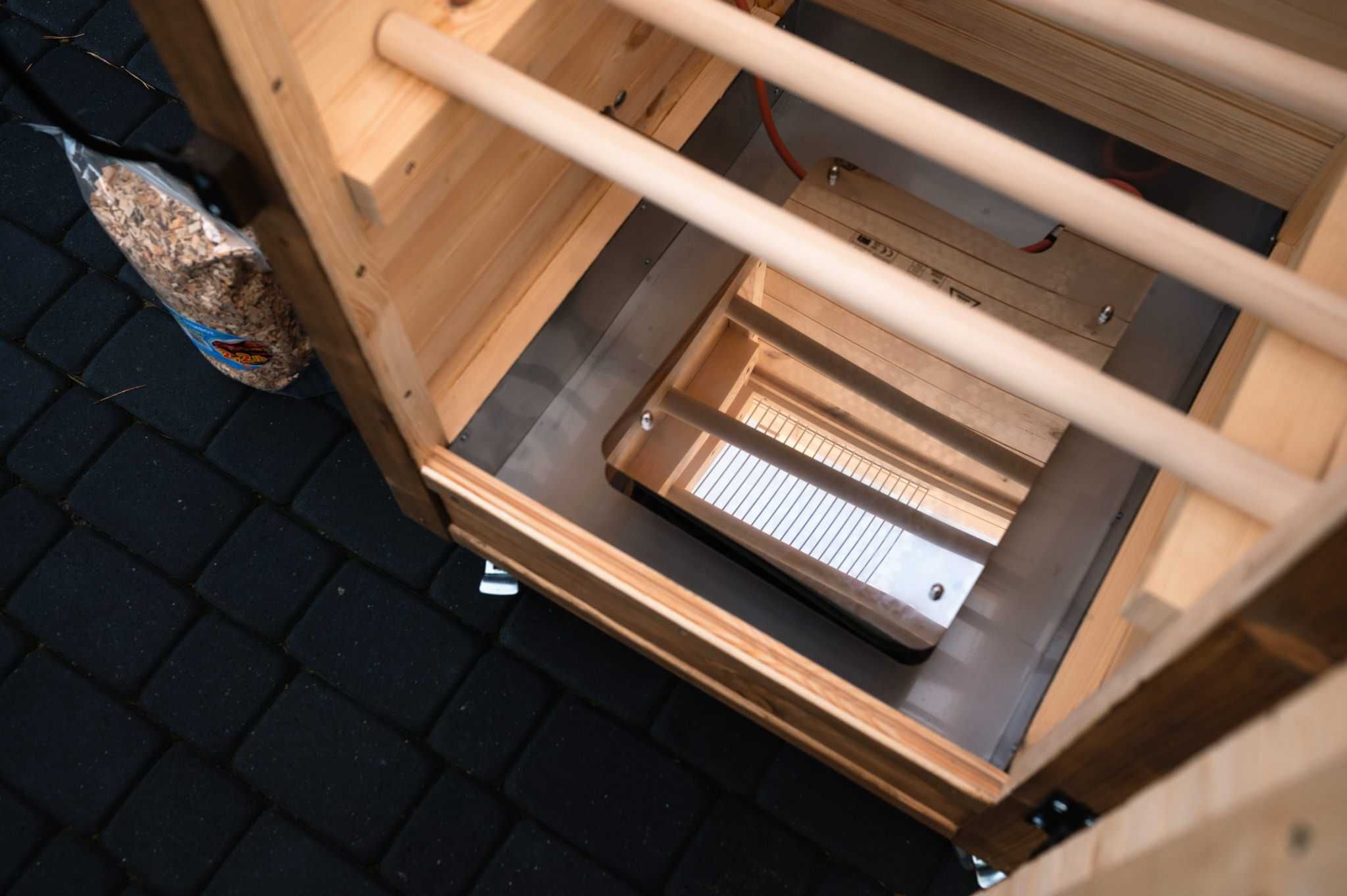 Wędzarnia elektryczna z zestawem DYMBOX 2.9KW dostępna od ręki