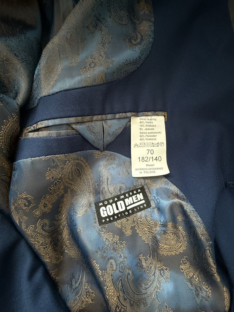 Garnitur GoldenMen marynarka i spodnie plus size 182/140