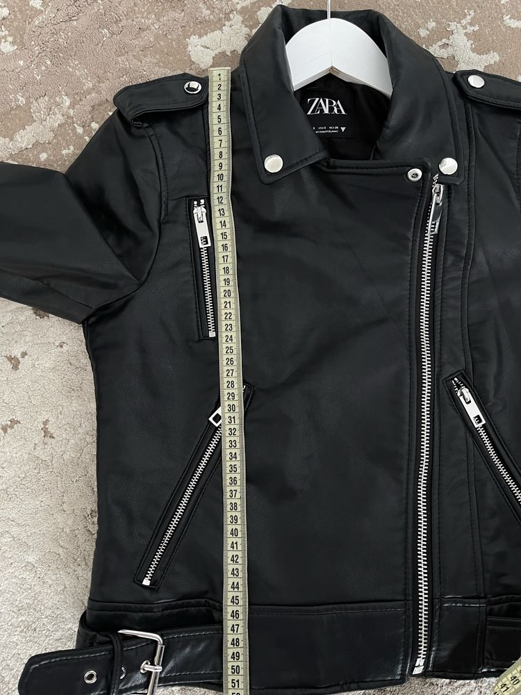 Куртка Zara косуха