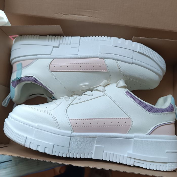 Кросовки 39 размер 25 см стелька