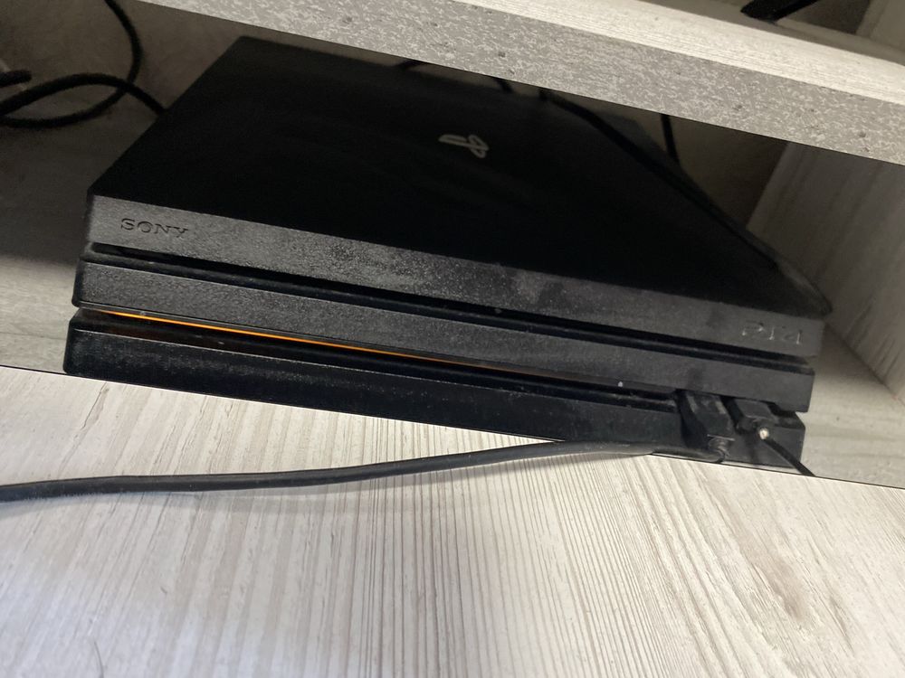 PlayStation 4 ,  продам PS 4
