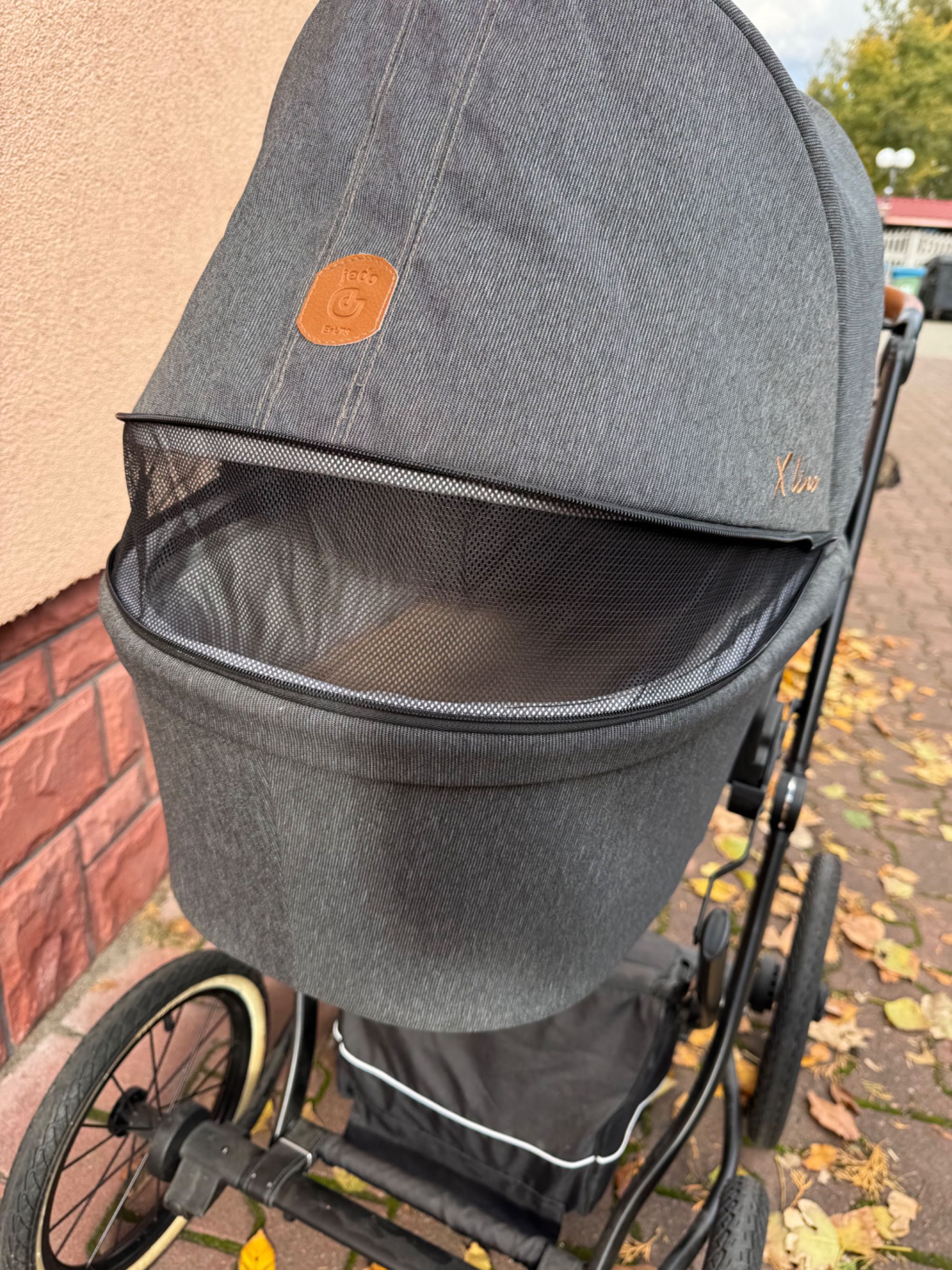 Jedo Bartatina wózek 2w1 koła pompowane 14”
