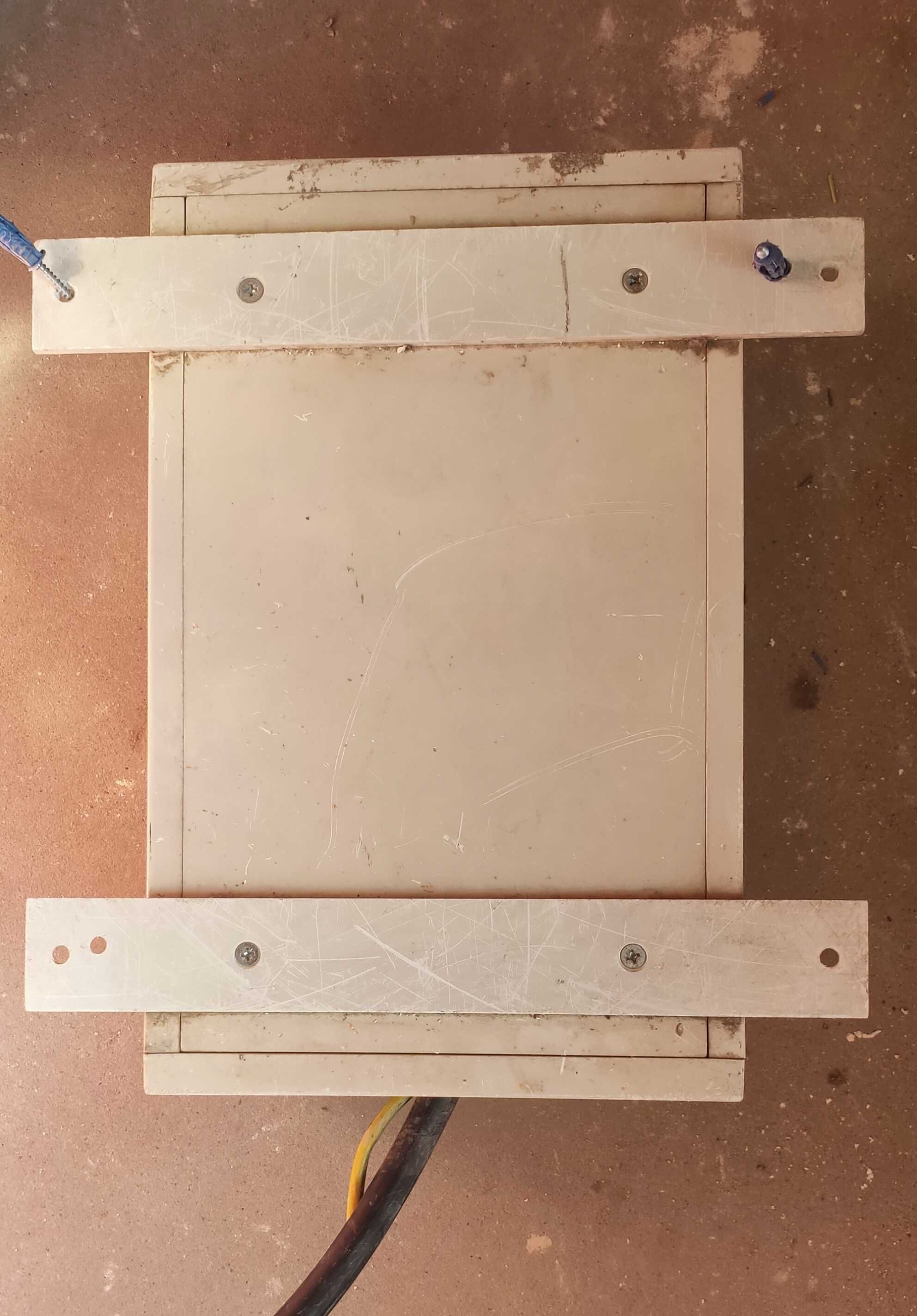 Rozdzielnica budowlana, Erbetka, Rozdzielnia elektryczna