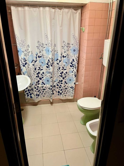 Quarto - Praça do Marquês, Porto