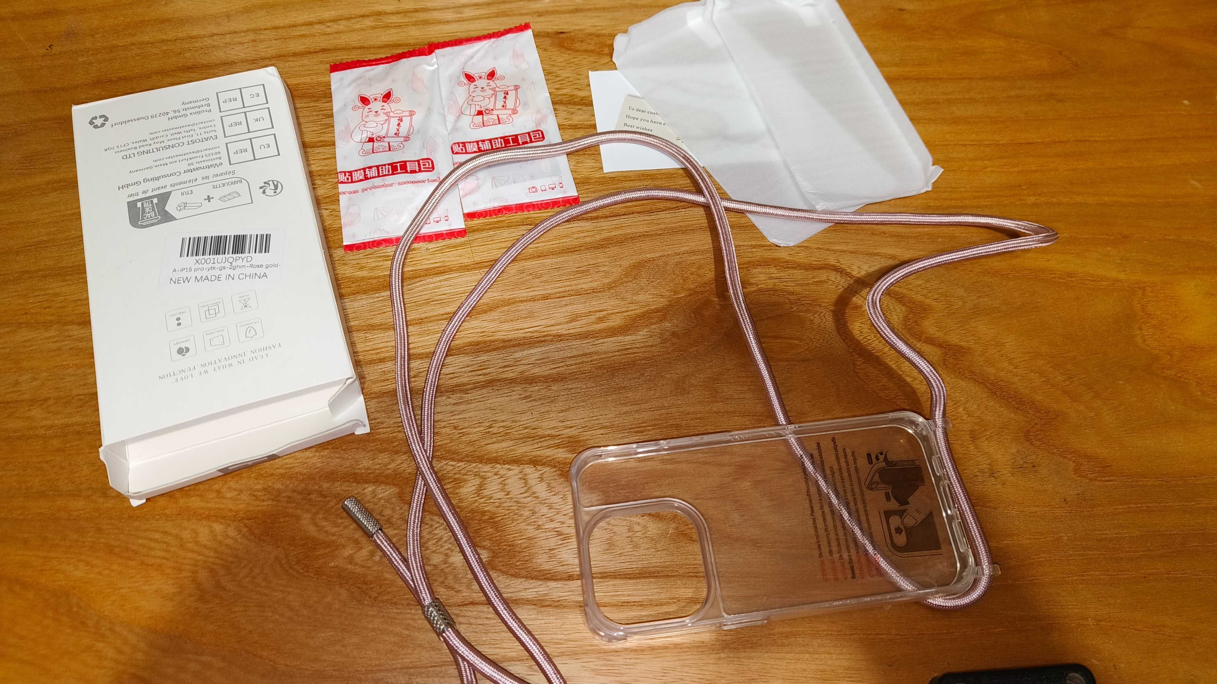Etui ze sznurkiem i szkłami hartowanymi do iPhone 15 pro nowe