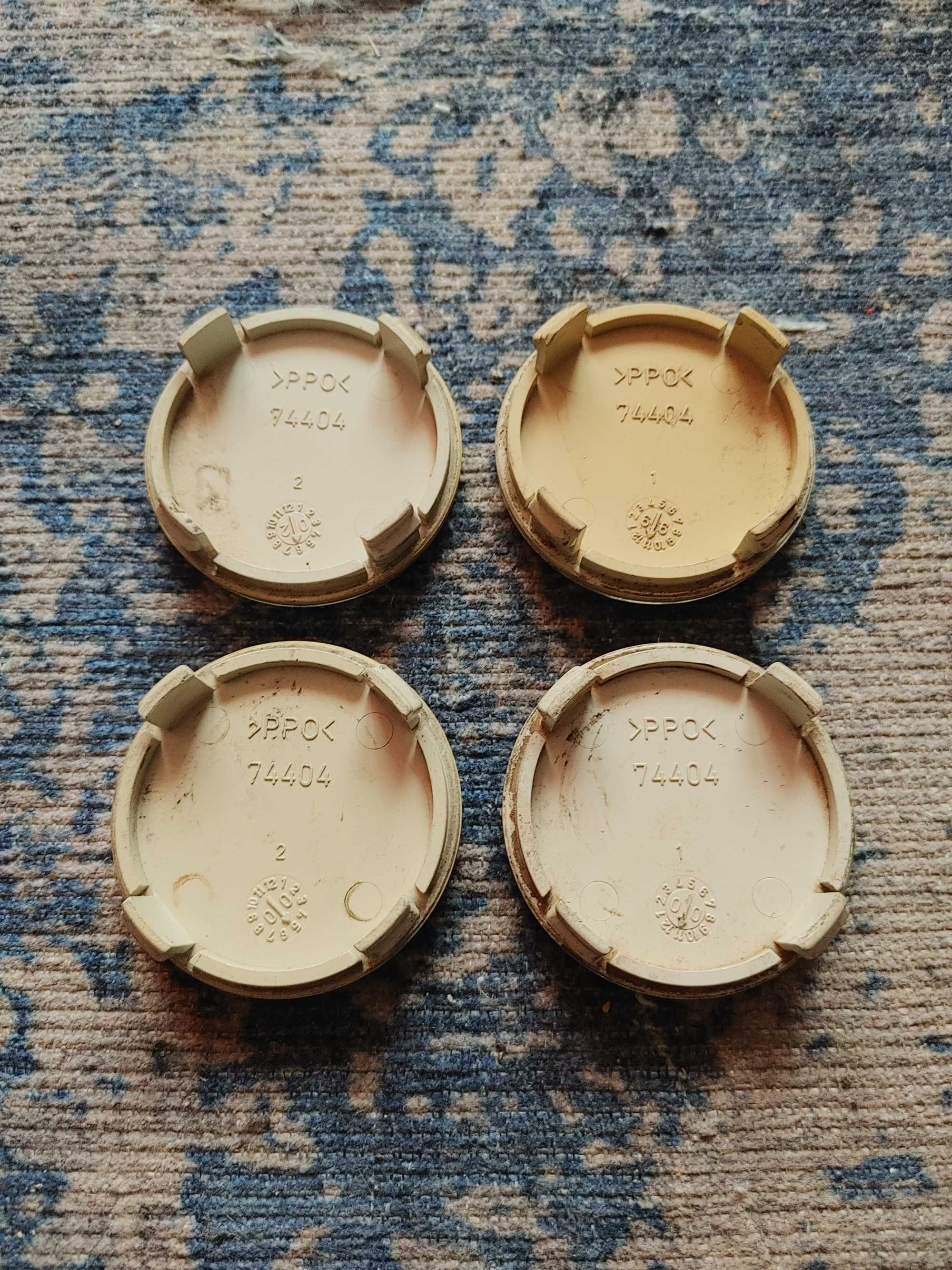 Dekielki alufelgi BORBET SUZUKI 56mm x 52mm srebrne komplet