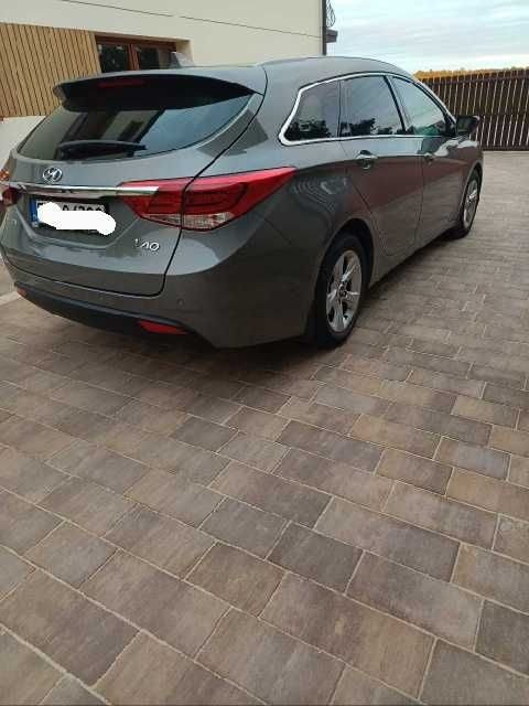 HYUANDI I40 1.6 135 KM