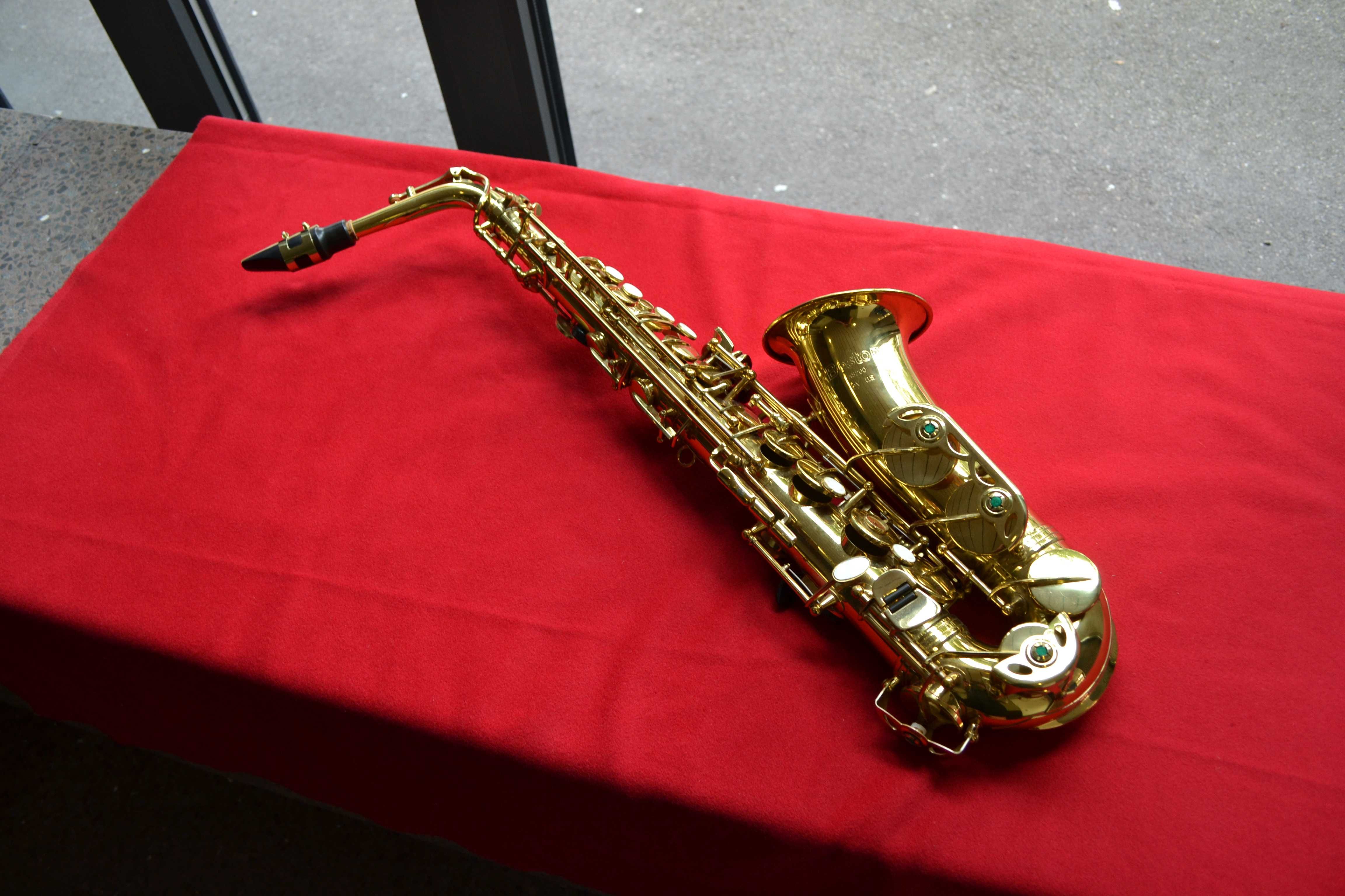 Saxofhone Alto  Boston AS200 NY AS. N 9
