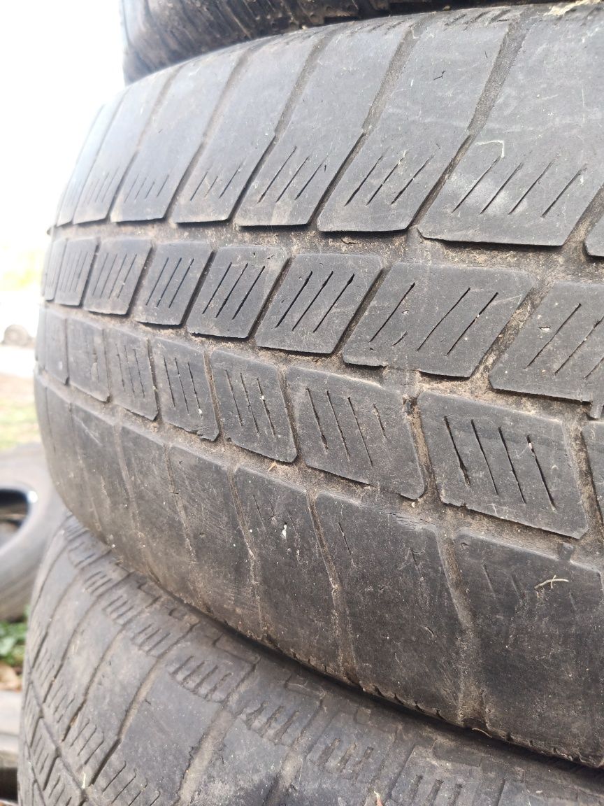 Продам резину 195/65R15