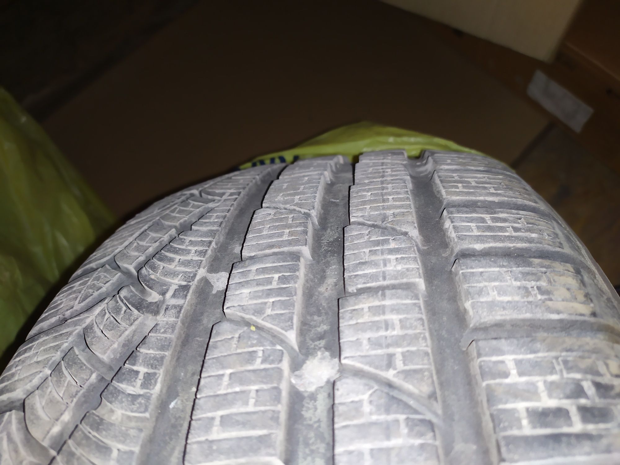 Opony zimowe Pirelli Sottozero 225/45/17 4 szt. 6-7 mam 2015