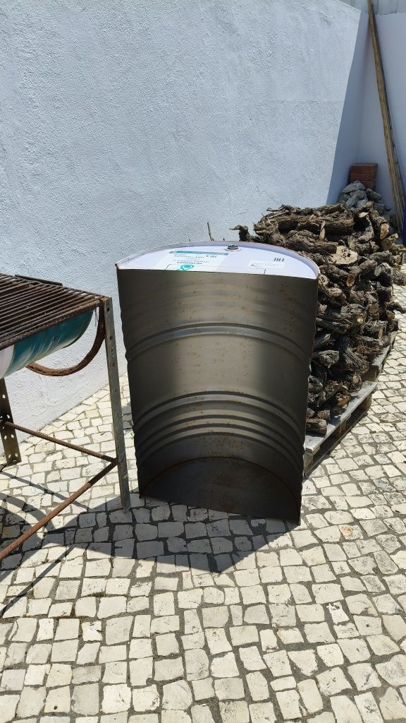 Grelhador bidon caseiro