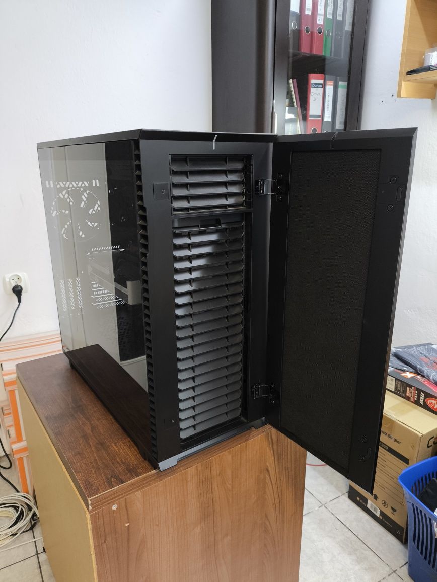 Ryzen 9 3900x 12 rdzeni, 64GB, RTX 3080Ti komputer stacjonarny