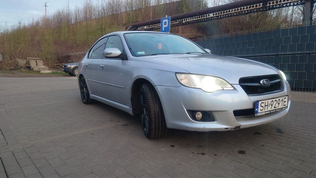 Subaru legacy 3.0 H6 manual 6bieg.