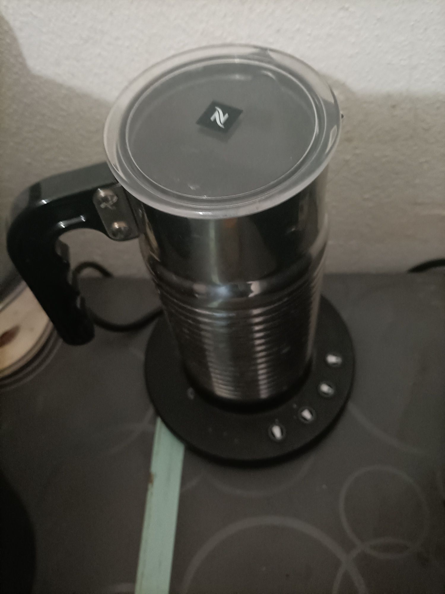 Nespresso vertuo plus deluxe