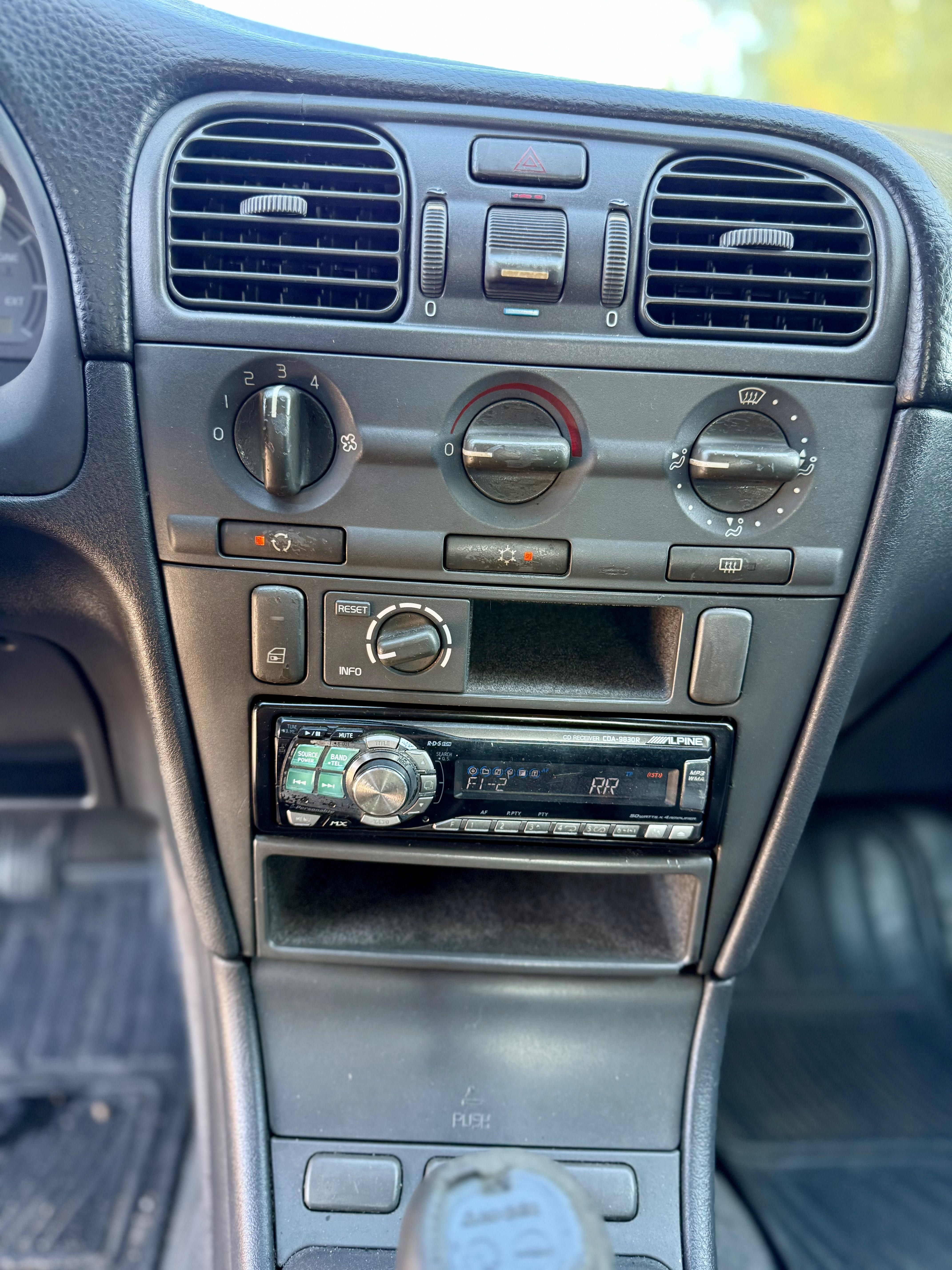 Volvo v40 stacion