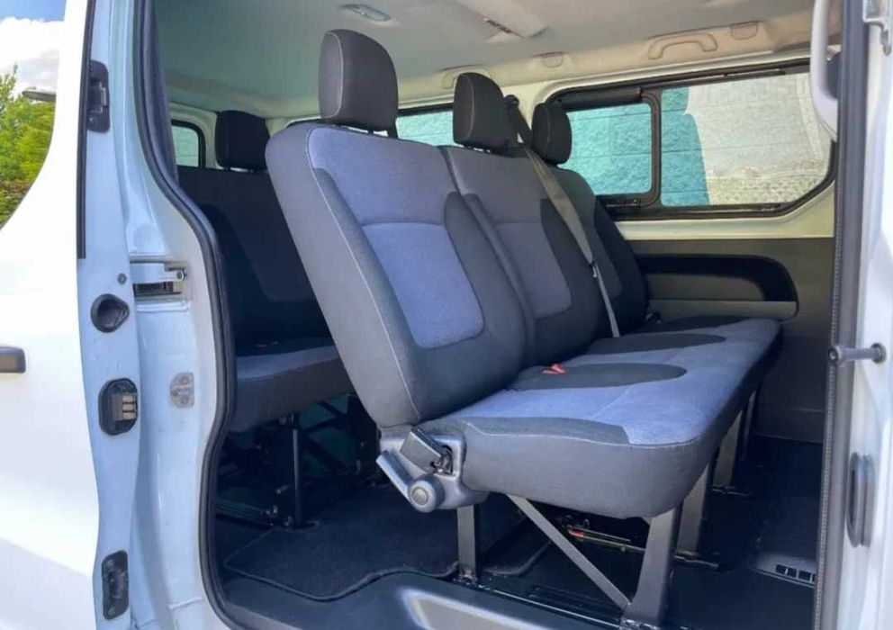 DO WYNAJĘCIA BUS 9-osobowy Opel Vivaro PROMOCJA!!! 99zł / doba