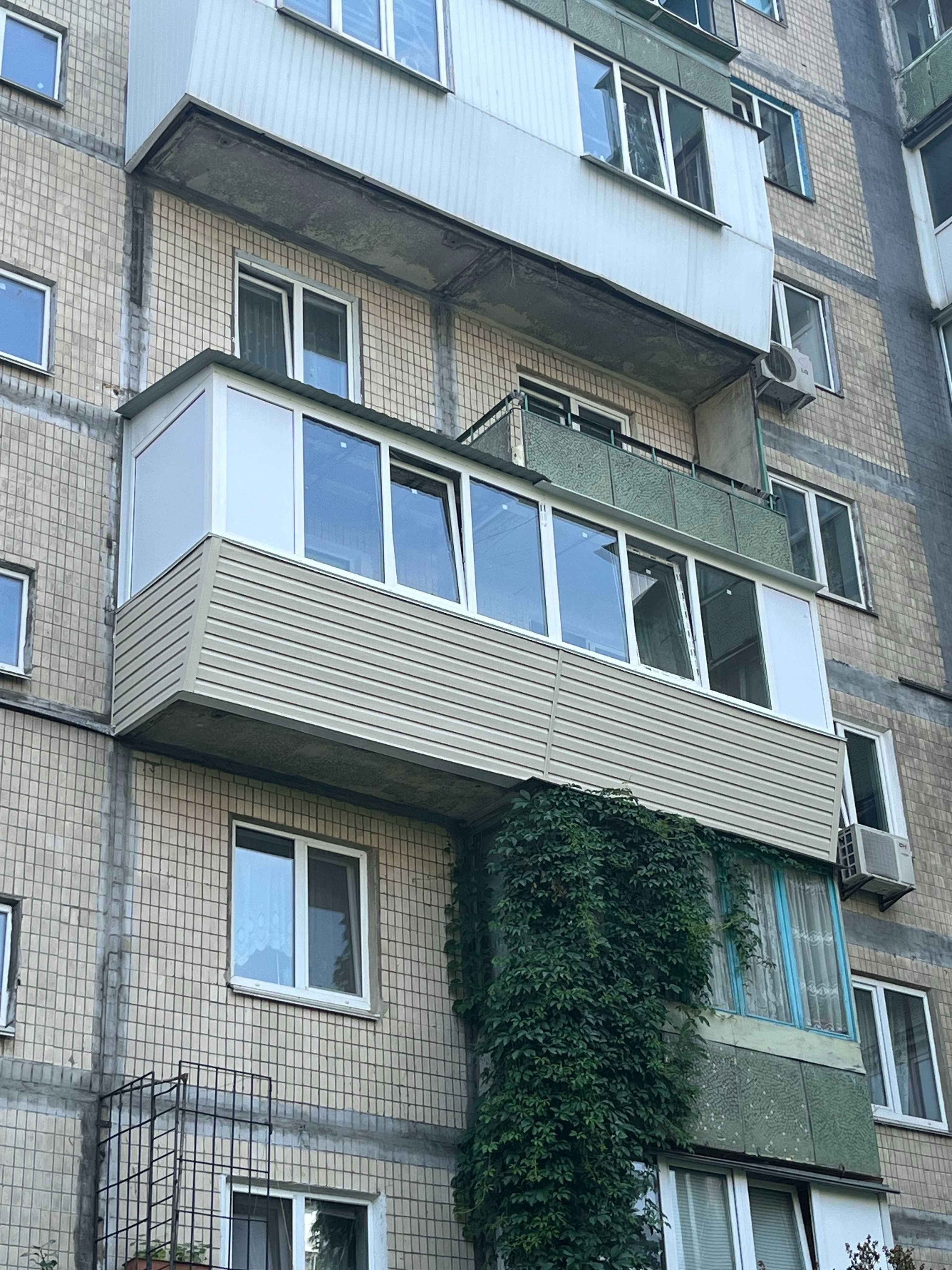Балкон під ключ Київ ремонт винос засклення обшиття утепленням дах