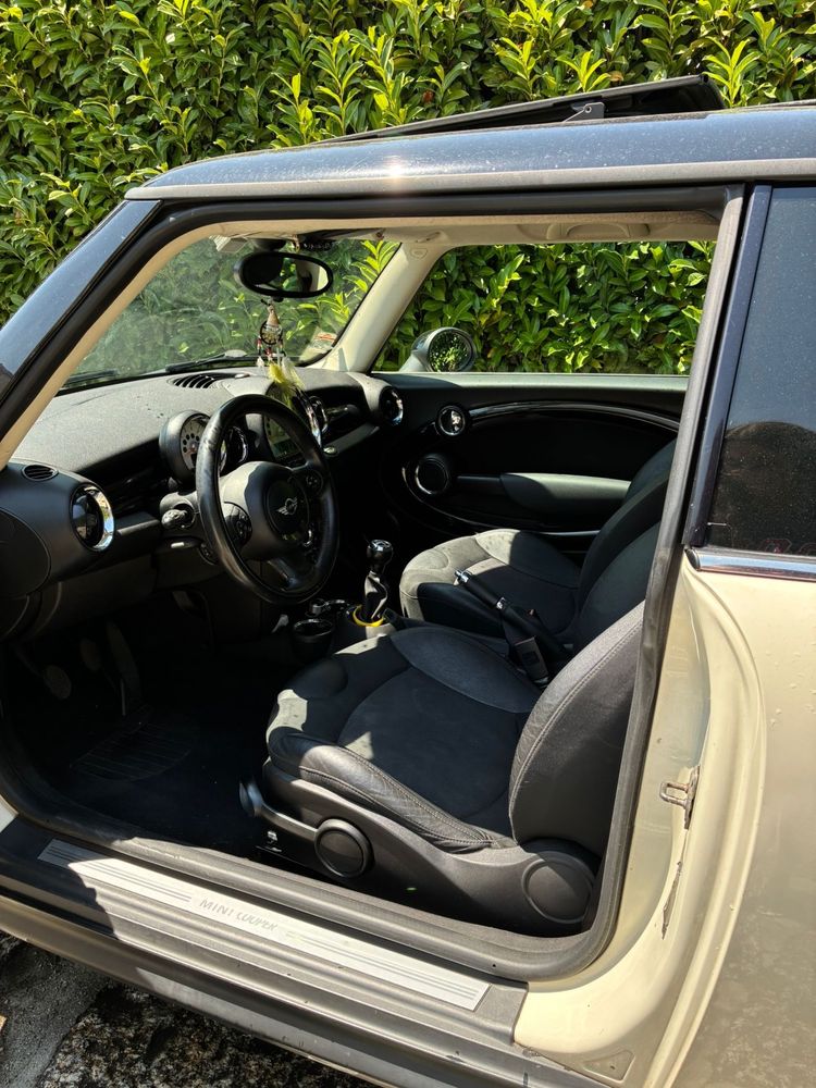 Mini Cooper D 1.6 112cv