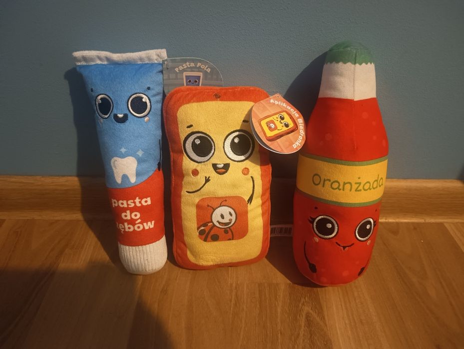 Oranżada, pasta, aplikacja biedronka maskotki