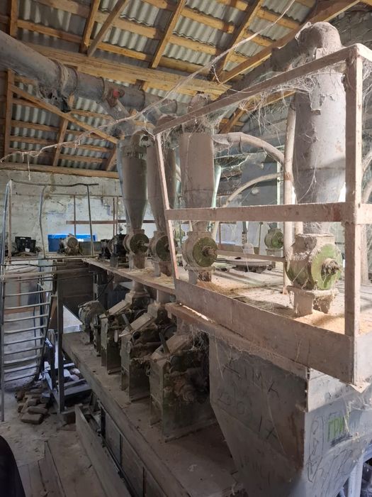 Продаж млина у гарному стані