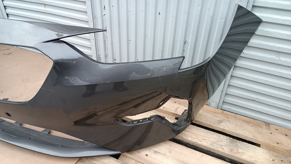 Vendo parachoque de frente Opel Insignia B ano 2017/20