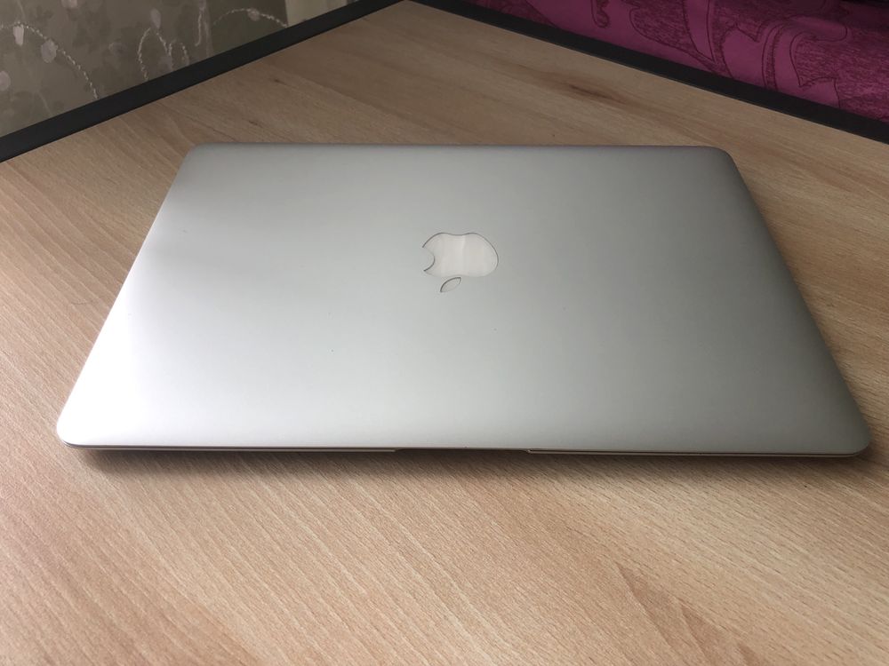 MacBook Air 13" 2017 i5 RAM 8GB SSD 128GB