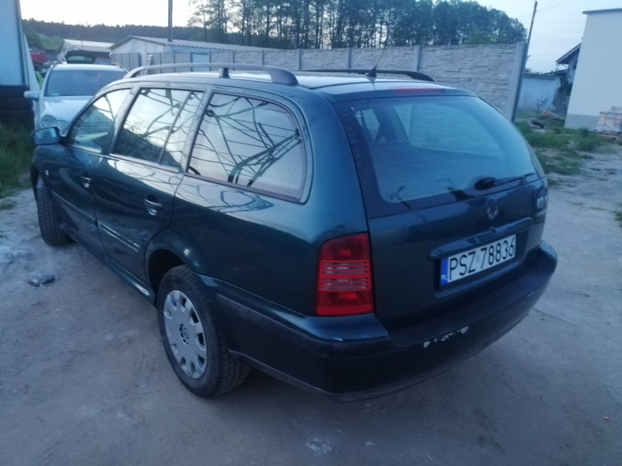 Skoda Oktawia ważne opłaty sprawne