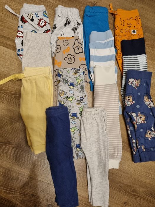 Zestaw, paka ubranek dla chlopca w rozmiarze 68