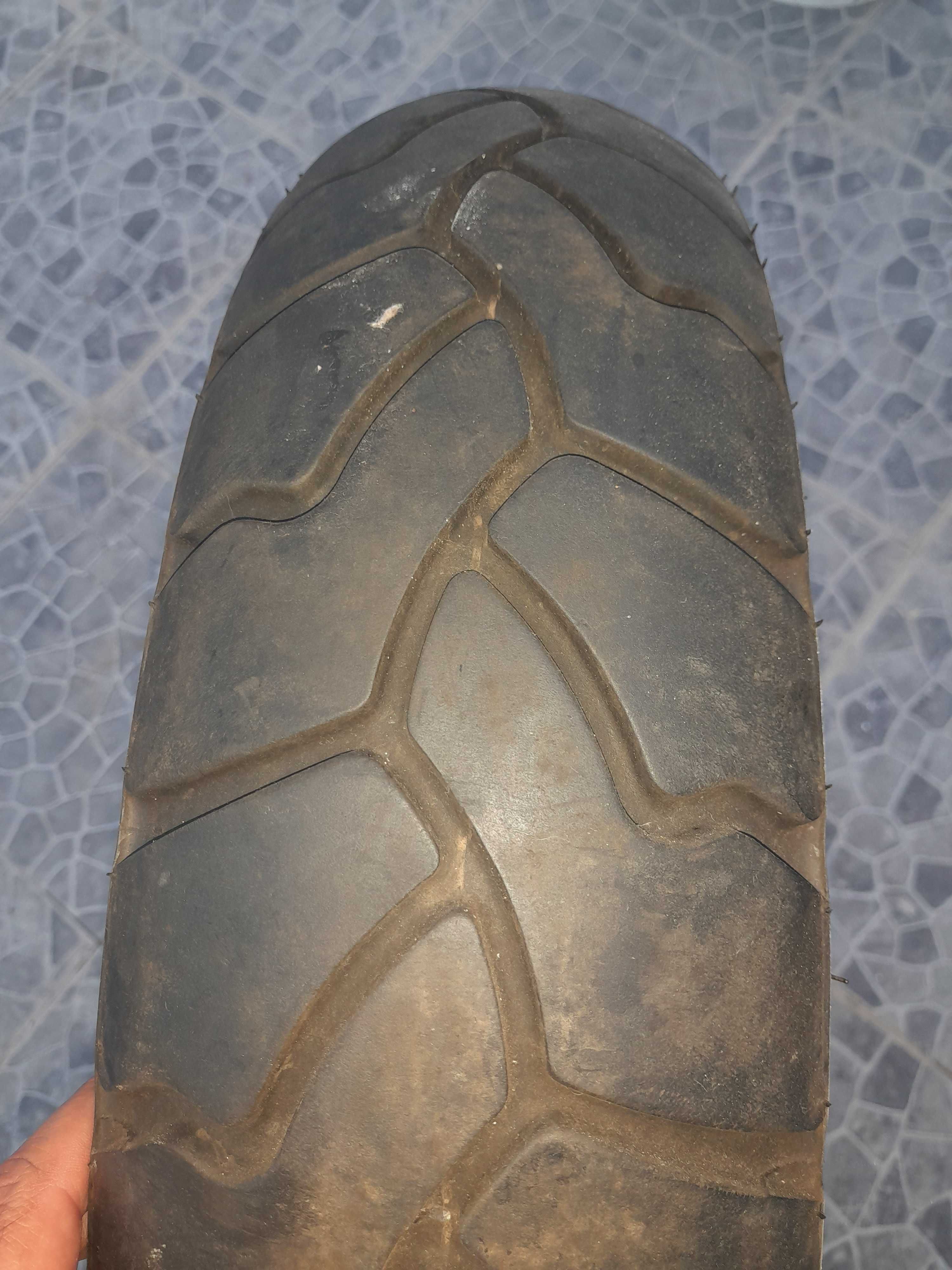 Bridgestone Battle Wing BW502