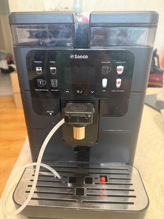 Кавомашина Saeco New Royal OTC (9J0080),  10 видів напоїв