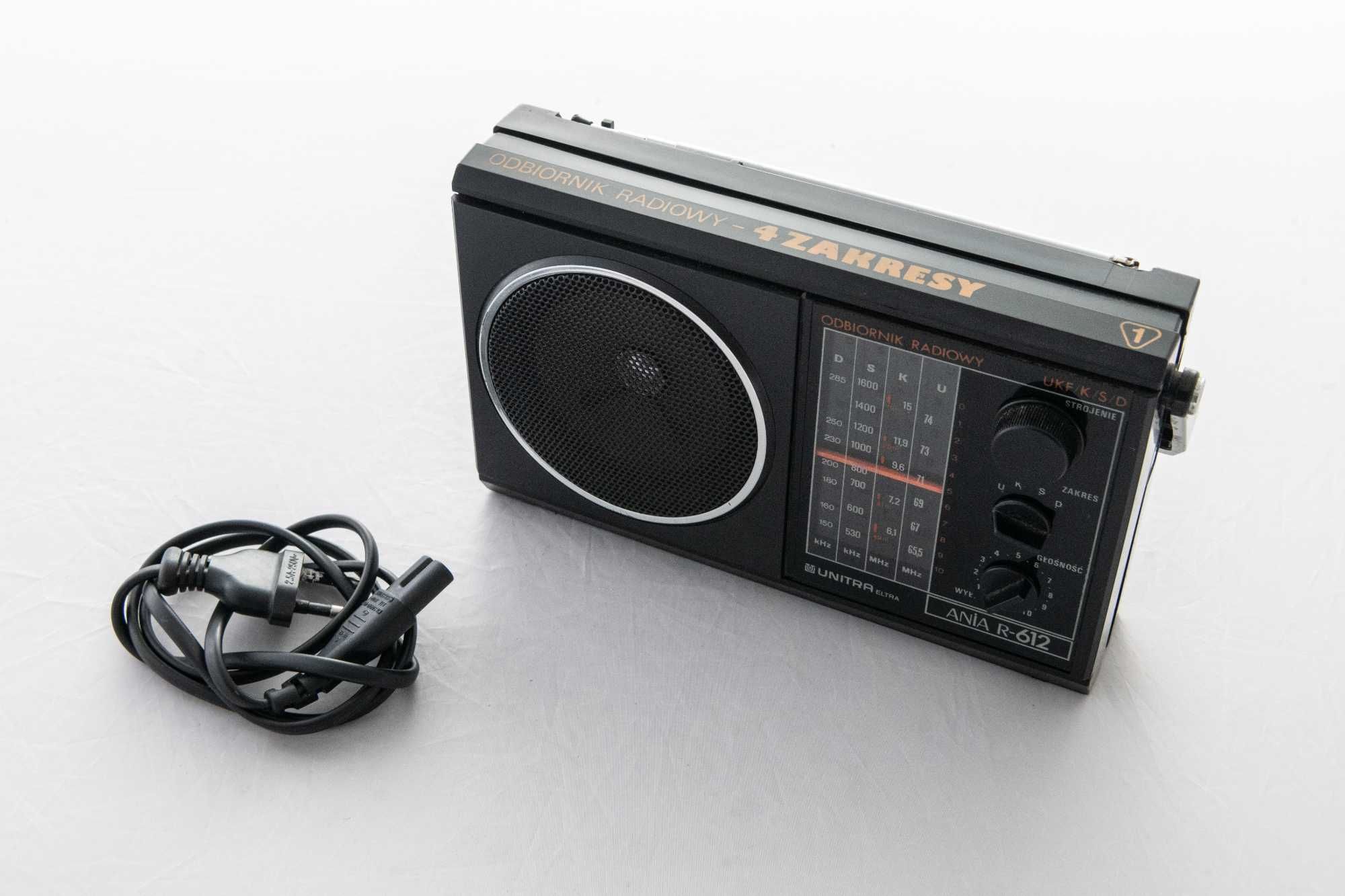 Radioodbiornik radio Unitra Eltra Ania R-612 PRL Vintage