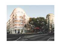 Prédio para Obras para Venda na Av. 5 de Outubro, Lisboa
