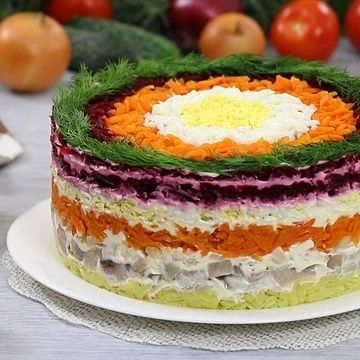Еда на заказ,салаты,закуски,рыба запеч,торты.