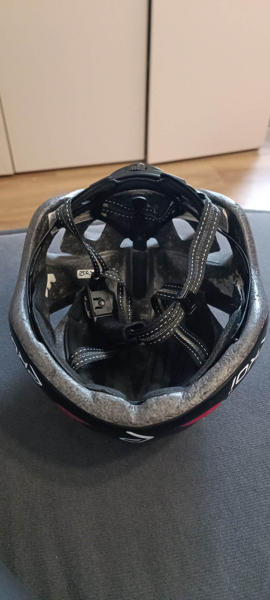 Kask szosowy ekoi ar 13